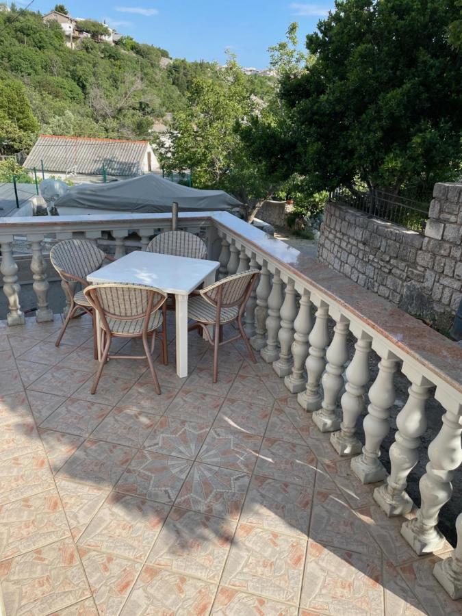 Holiday Home Noeli & Diego Karlobag Esterno foto